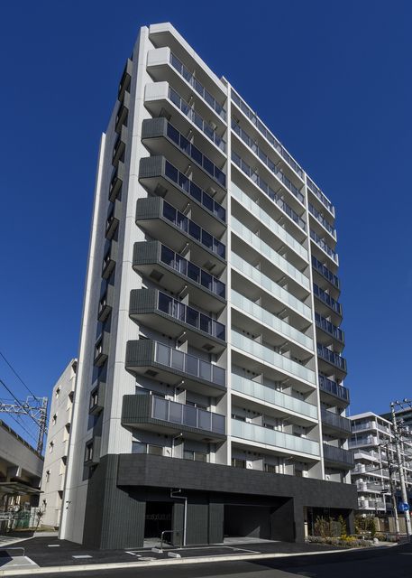 川崎市中原区丸子通のマンションの建物外観