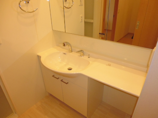 洗面設備　洗髪洗面化粧台