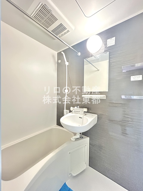 洗面設備　洗面ボウルもついているので、ここで洗顔できますね☆