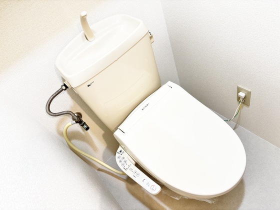 トイレ　シャワー付きトイレ