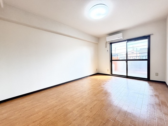 居室・リビング　リビング