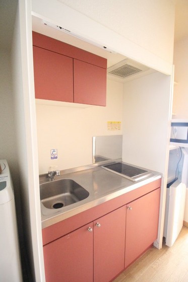 キッチン　※別部屋の写真です