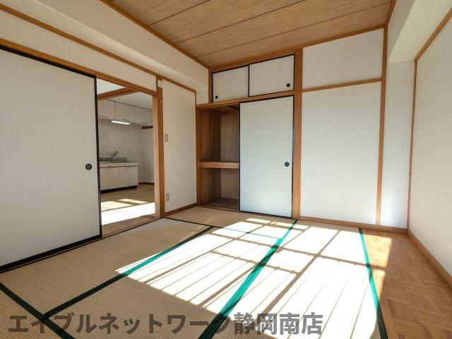 その他部屋・スペース　日本らしい落ち着いた雰囲気の和室です