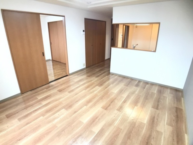 居室・リビング　図面と現状に相違がある場合には現状を優先