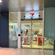 コンビニ　セブンイレブン 虎ノ門タワーズオフィス店（コンビニ）まで202m