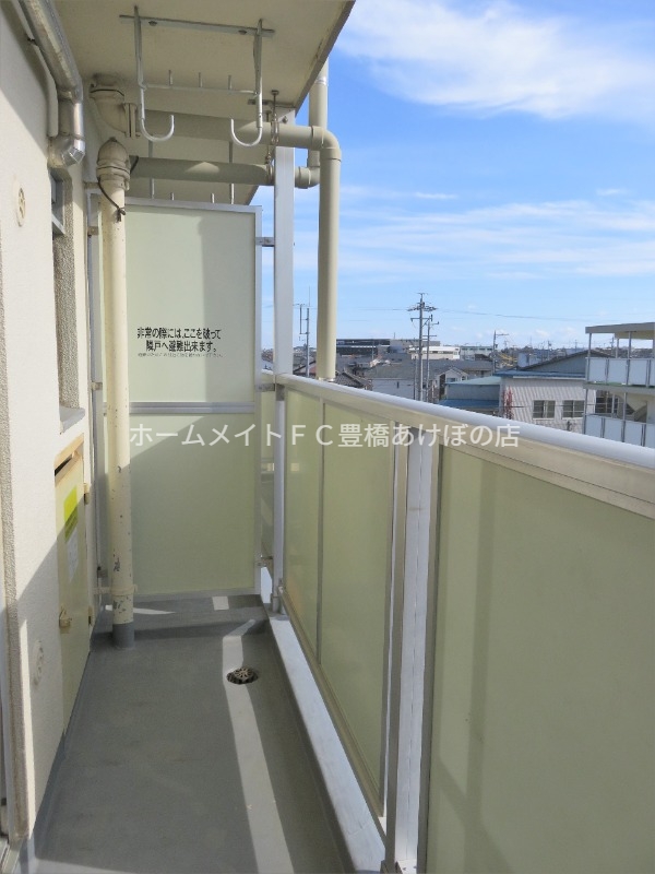 バルコニー　同型別部屋写真