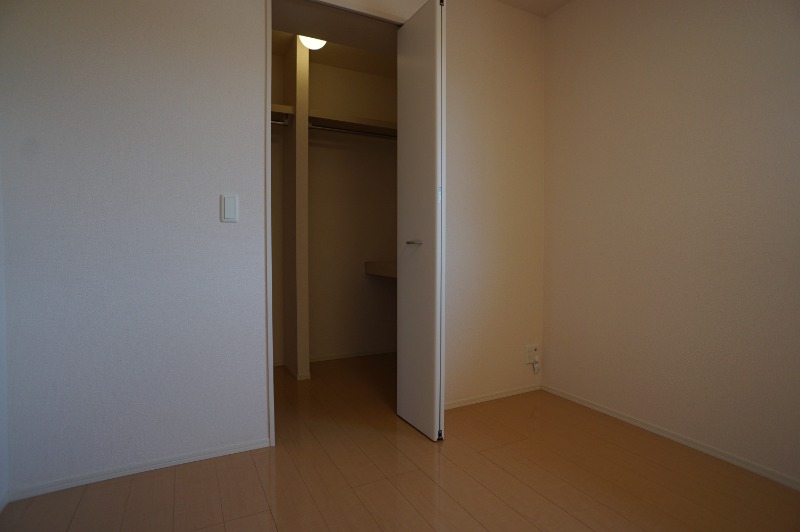 収納　ウォークインクローゼット