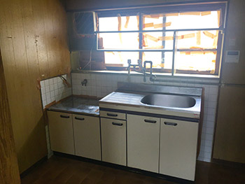 キッチン　キッチン(K4)