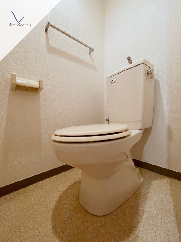 トイレ　別号室