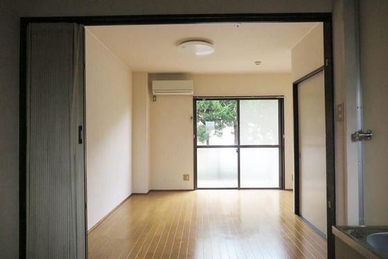 居室・リビング　他号室のお写真です