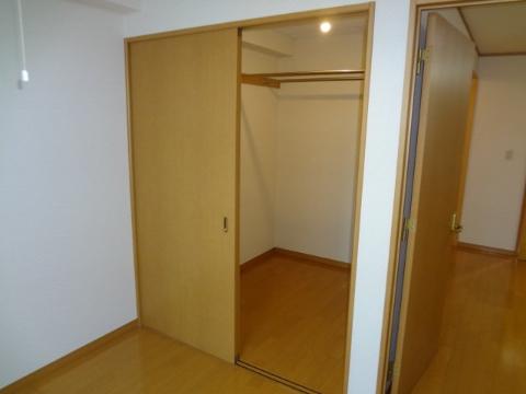 収納　Ｗ－ＣＬ