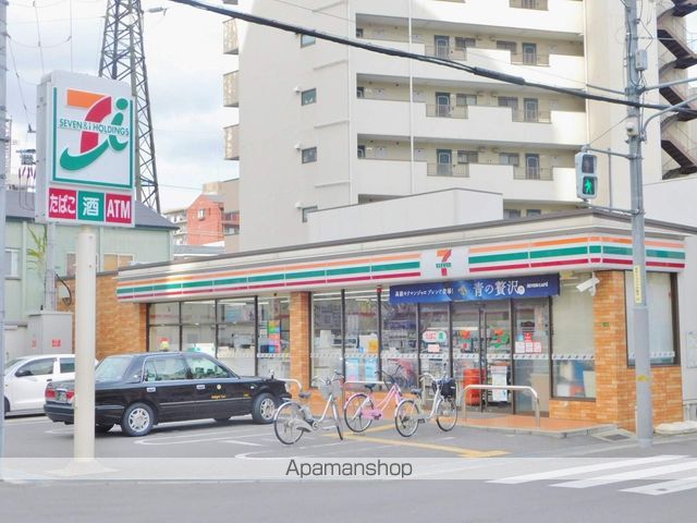 コンビニ　セブンイレブン成育一丁目店（コンビニ）まで350m