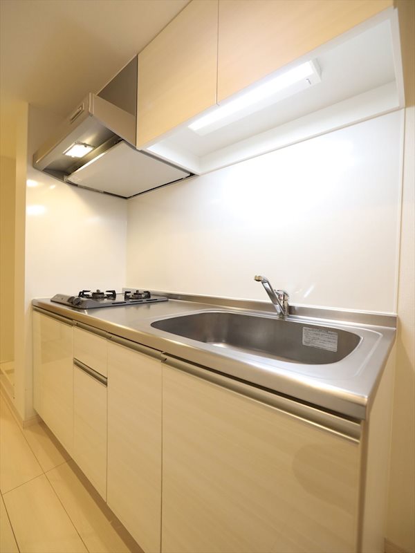 キッチン　システムキッチン（ガス2口コンロ付）