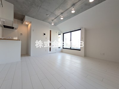 居室・リビング　10帖