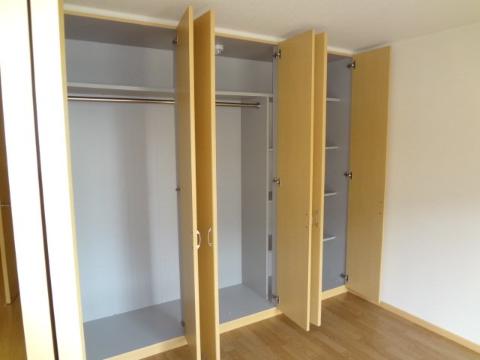 収納　クローゼット