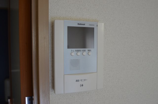 セキュリティ　ＴＶモニター室内