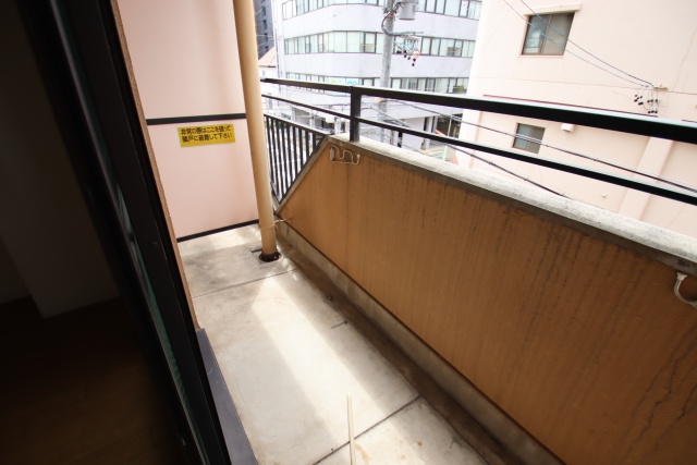バルコニー　別室の参考写真です。※現況優先