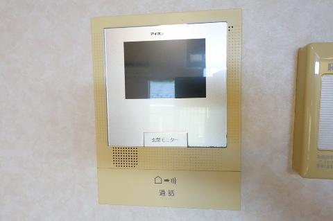 セキュリティ　モニター付きインターホン