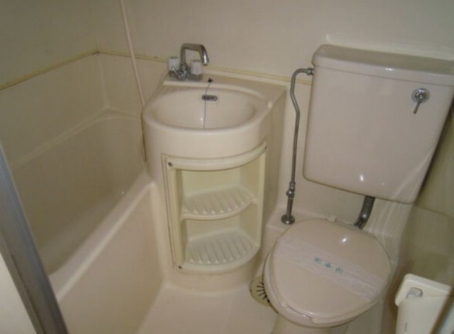 バス・シャワールーム