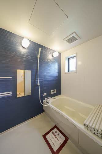 バス・シャワールーム　バスルーム