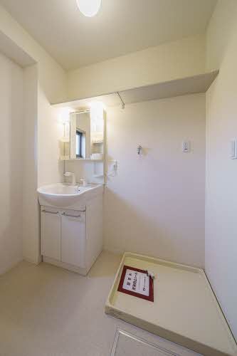 洗面設備　洗面化粧台