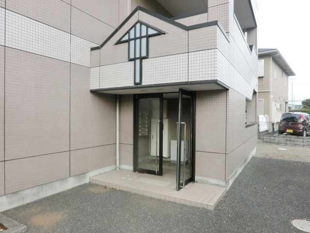 エントランス　エントランス。