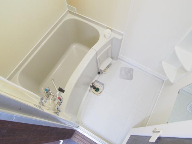 バス・シャワールーム　浴室
