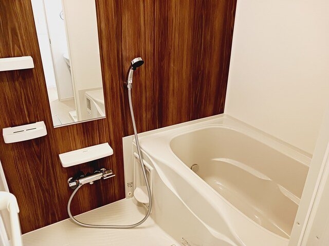 バス・シャワールーム　お風呂です