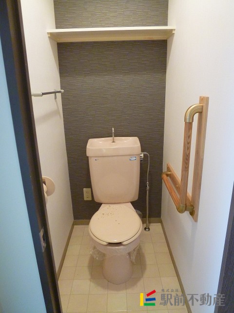 トイレ　※写真は同タイプ別部屋です
