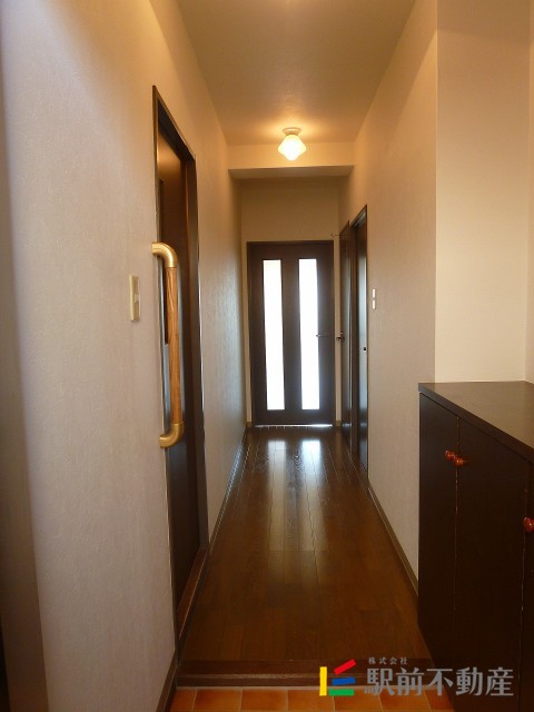 玄関　※写真は同タイプ別部屋です