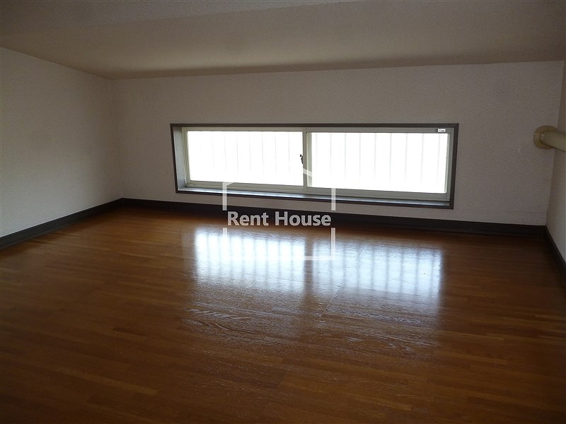 その他　ロフト付き