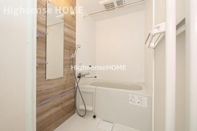 バス・シャワールーム　お風呂です