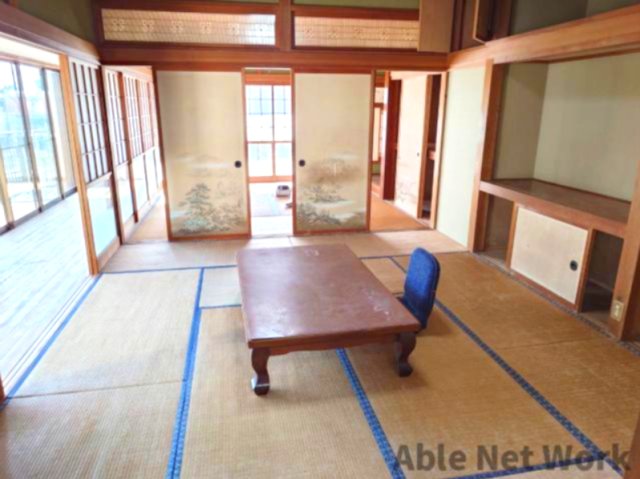 居室・リビング　和室10帖(続き間)