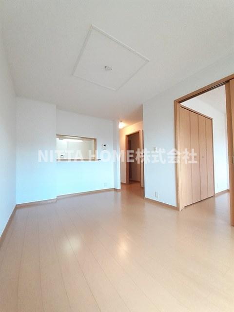 居室・リビング　リビングは11.3帖です☆彡