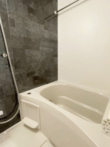 バス・シャワールーム　雨の日にも安心の浴室乾燥機付き♪