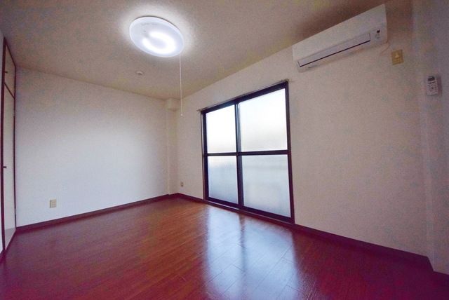 居室・リビング　居室です♪