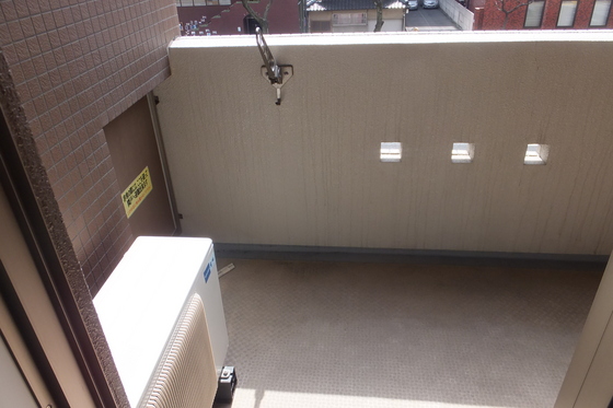 バルコニー　※別部屋の写真です