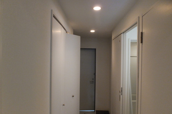 玄関　※別部屋の写真です