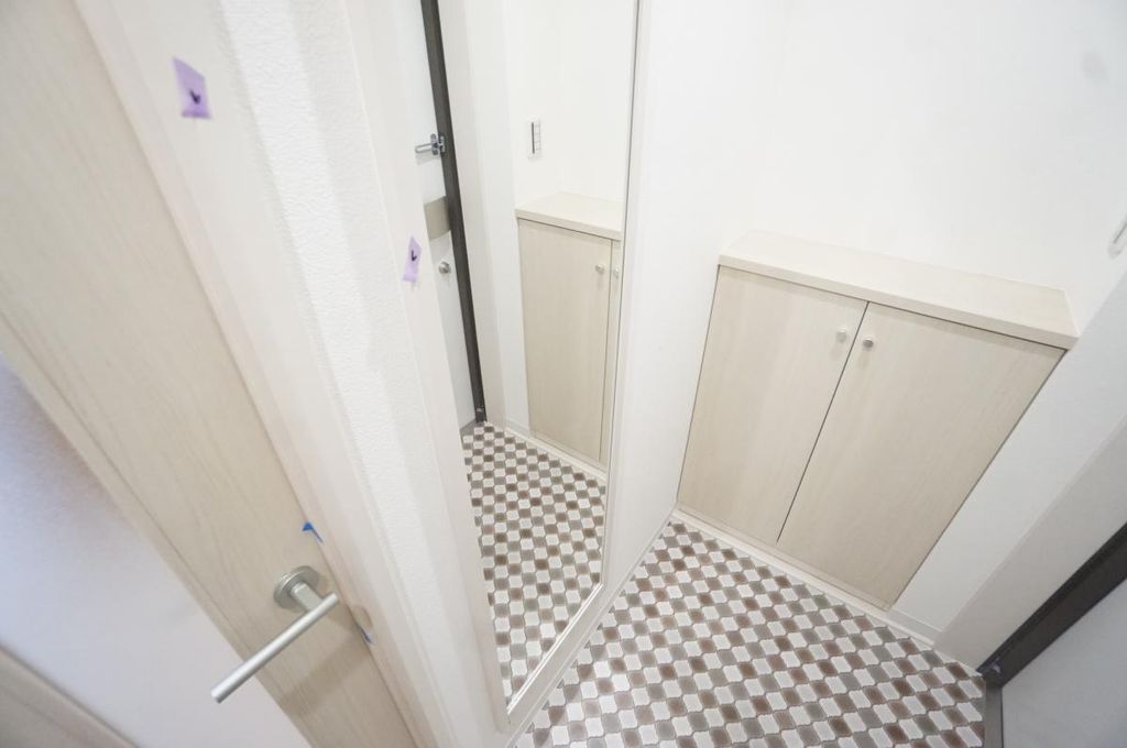 玄関　ルマリエ