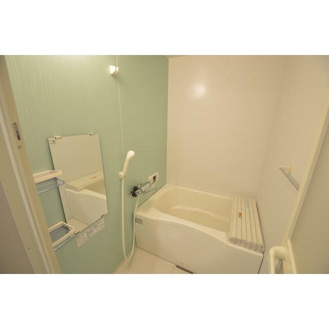 バス・シャワールーム　反転部屋参照