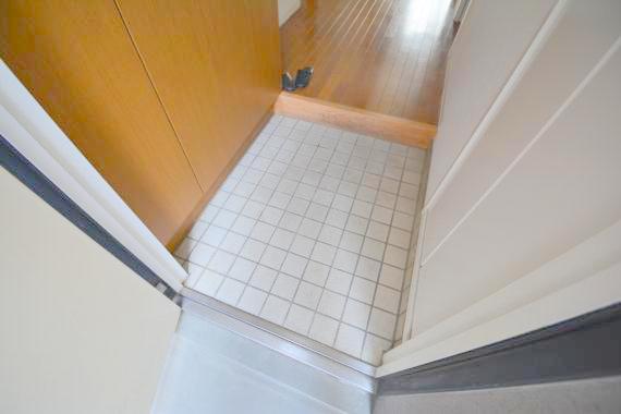 玄関　素敵な玄関は毎朝あなたを元気に送りだしてくれますよ。