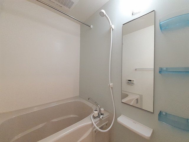 バス・シャワールーム　日々の暮らしに欠かせないお風呂です