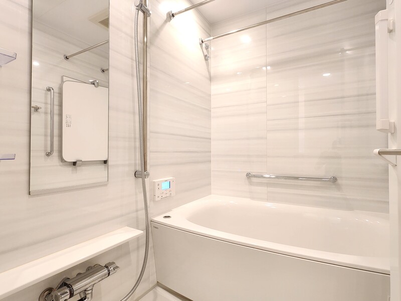 バス・シャワールーム　浴室