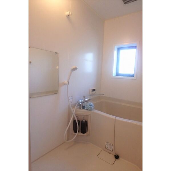 バス・シャワールーム　現況優先