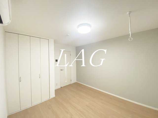 居室・リビング　洋室のお部屋です。