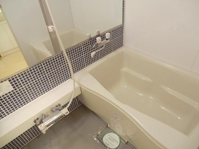 バス・シャワールーム　バス・トイレ別　浴室乾燥機付