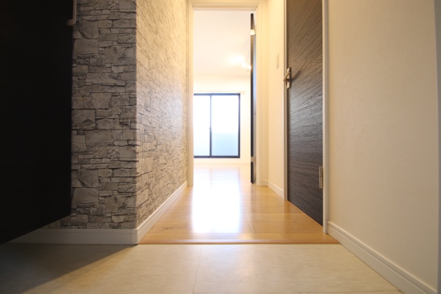 玄関　※別室の参考写真の為、現況優先です。