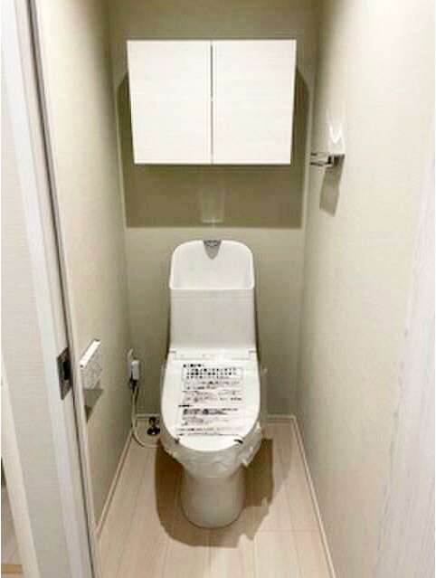 トイレ　嬉しい温水洗浄便座♪