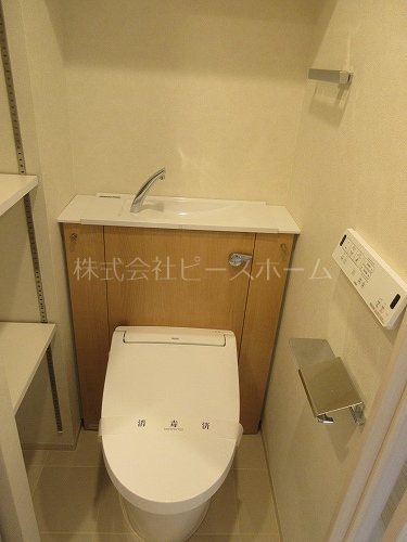 トイレ　※別号室参考写真