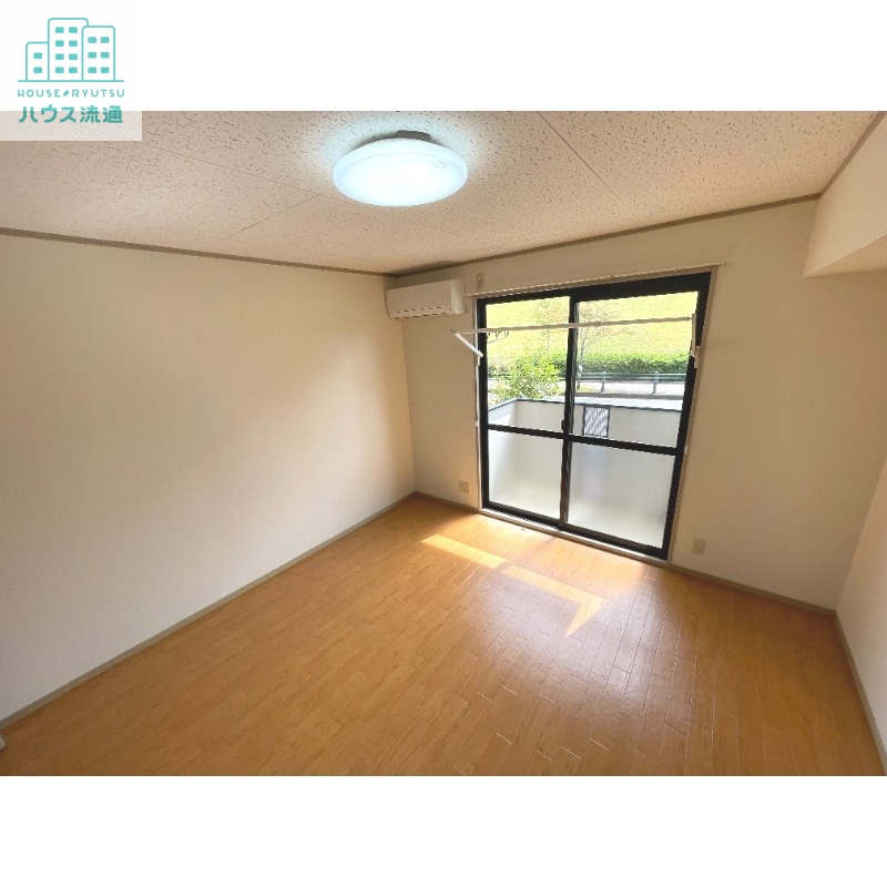 居室・リビング　※別号室写真